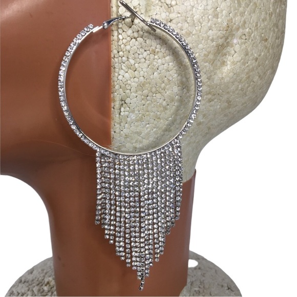 NOIR Dazzling earrings with rhinestone tassels - Picture 1 of 9